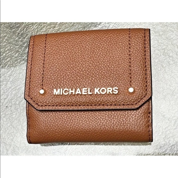 MICHAEL KORS HAYES MED TRIFOLD COIN PURSE WALLET - Picture 1 of 2
